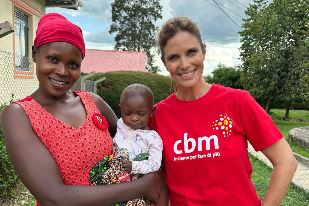 filippa con donna e bimbo ugandesi